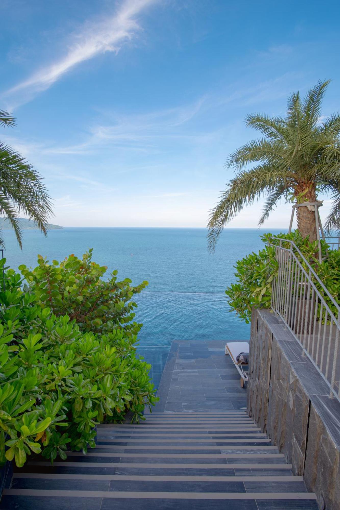 M Hotel Danang Εξωτερικό φωτογραφία View of the Gulf of Thailand from the hotel