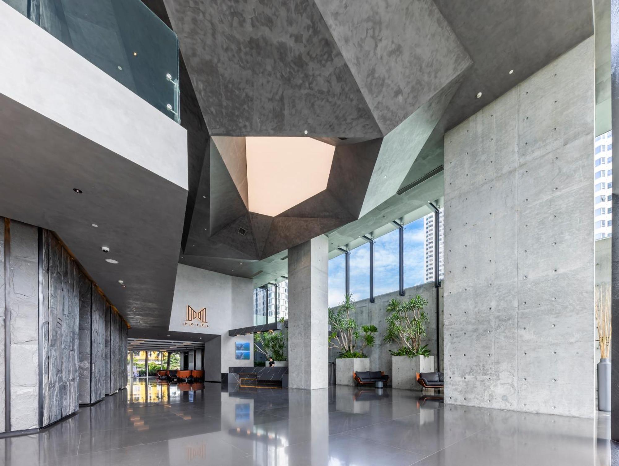M Hotel Danang Εξωτερικό φωτογραφία Interior of the building