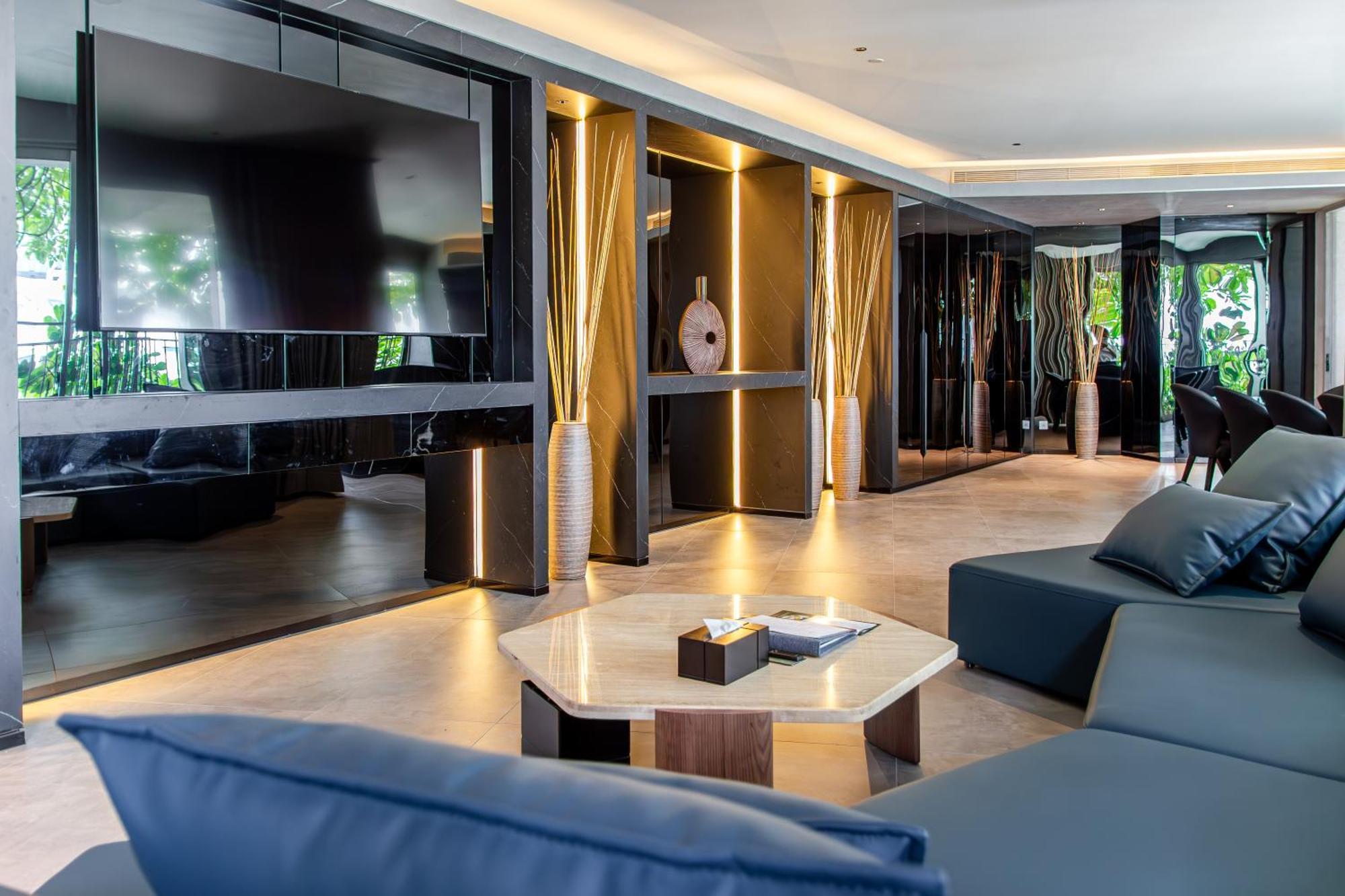 M Hotel Danang Εξωτερικό φωτογραφία The lobby of the hotel